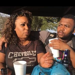 Meet your Posher, Levi